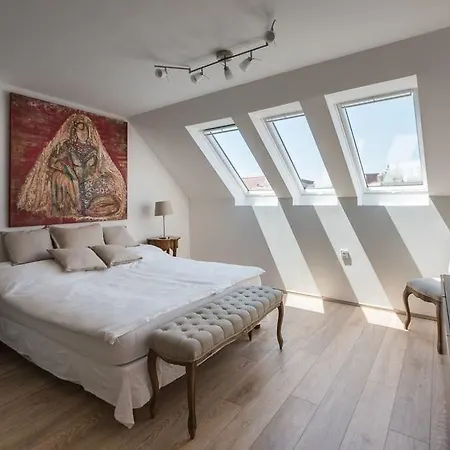 Ab - The Princess Castle Triplex Apartman Ljubljana