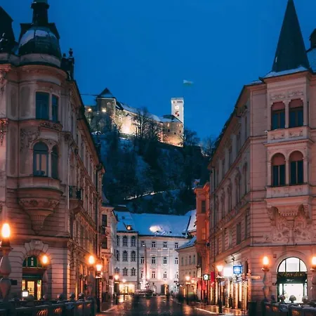 Ab - The Princess Castle Triplex Apartman