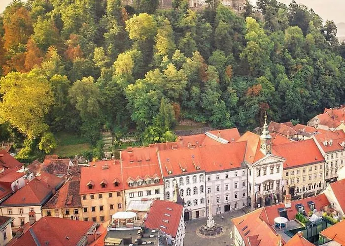 Ab - The Princess Castle Triplex Apartment Laibach