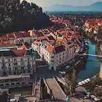 Ab - The Princess Castle Triplex Apartment Ljubljana