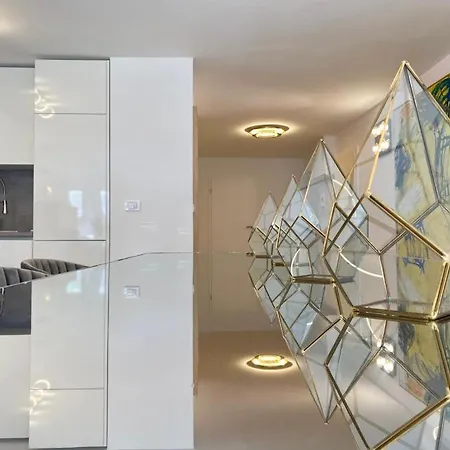 Ab - The Princess Castle Triplex Appartement *