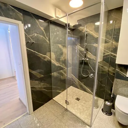 Apartment Ab - The Princess Castle Triplex *
