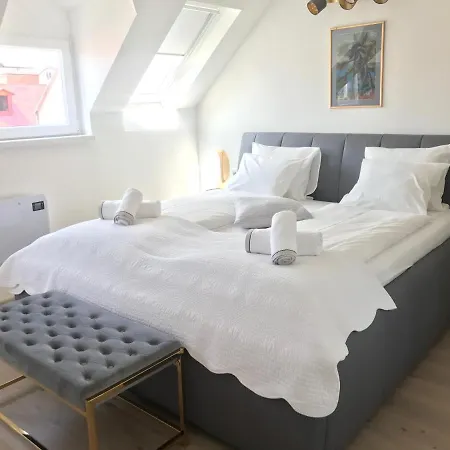 Lejlighed Ab - The Princess Castle Triplex Ljubljana