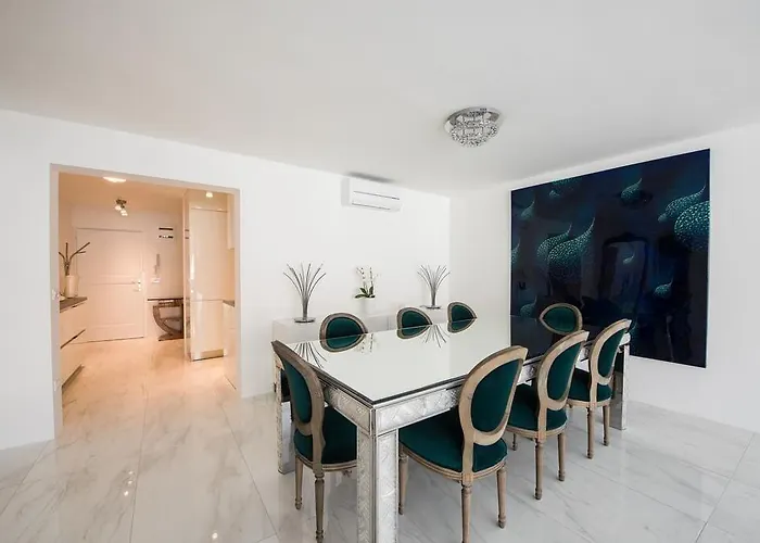 Appartement Ab - The Princess Castle Triplex *