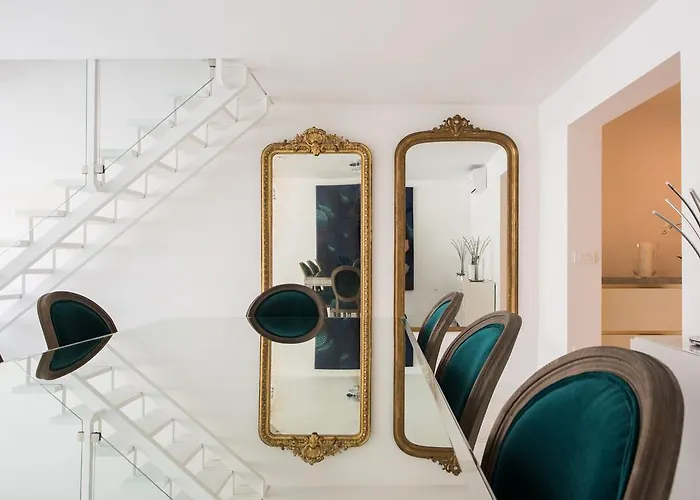 Ab - The Princess Castle Triplex Lubiana